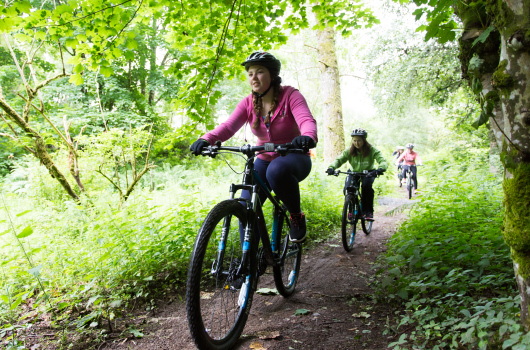 Cycling, Loch Monzievaird Holiday Lodges, Crieff, Perthshire Cycling