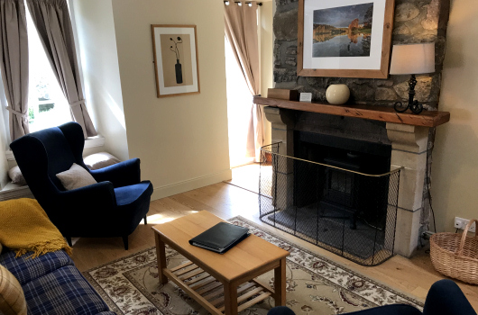 Gamekeepers Cottage, Loch Monzievaird Holiday Lodges, Crieff, Perthshire Lounge