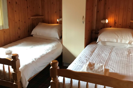 Maple, Loch Monzievaird Holiday Lodges, Crieff, Perthshire Twin Bedroom